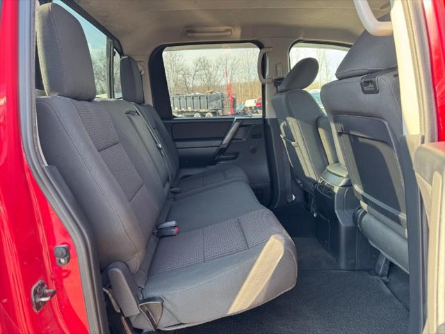 2012 Nissan Titan SV
