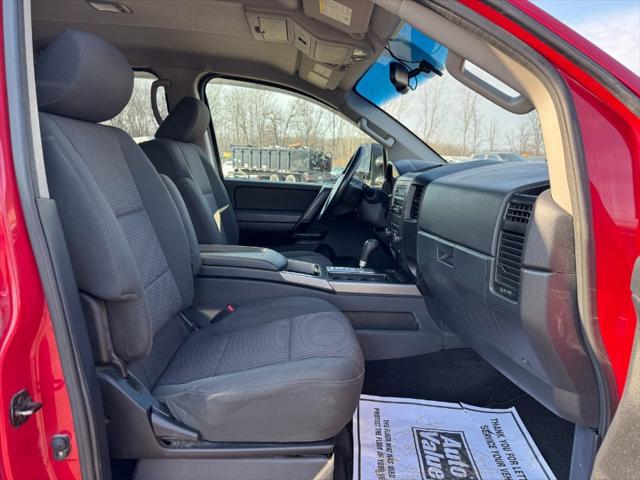 2012 Nissan Titan SV