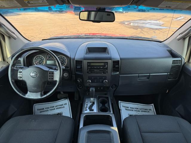 2012 Nissan Titan SV