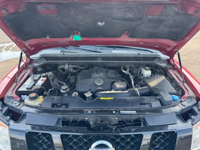 2012 Nissan Titan SV