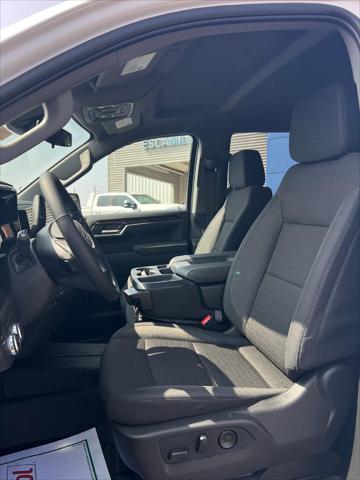 2026 GMC Sierra 1500 Crew Cab, Short Bed, SLE, 4WD