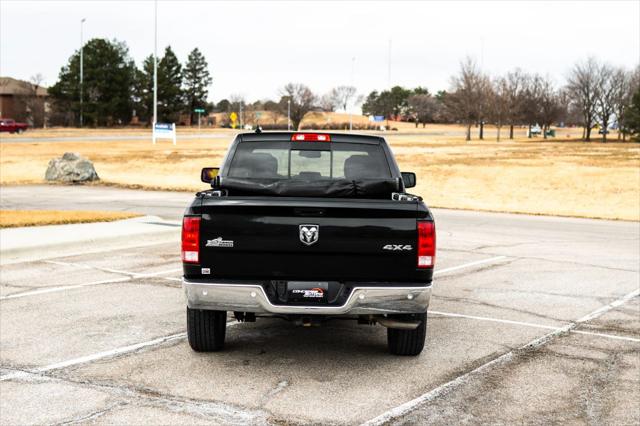 2017 Ram 1500 Big Horn Crew Cab 4x4 5'7" Box