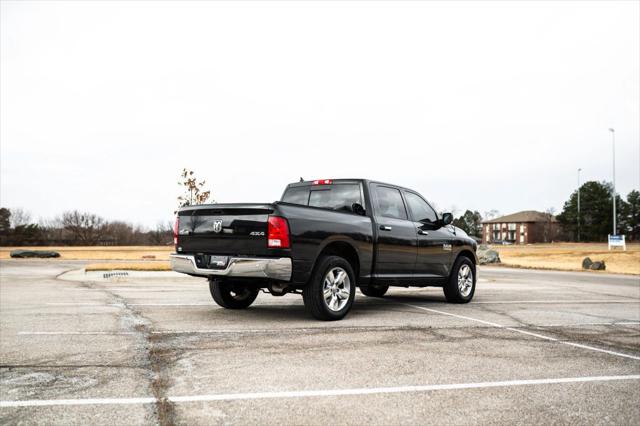 2017 Ram 1500 Big Horn Crew Cab 4x4 5'7" Box