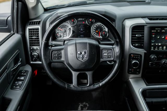 2017 Ram 1500 Big Horn Crew Cab 4x4 5'7" Box