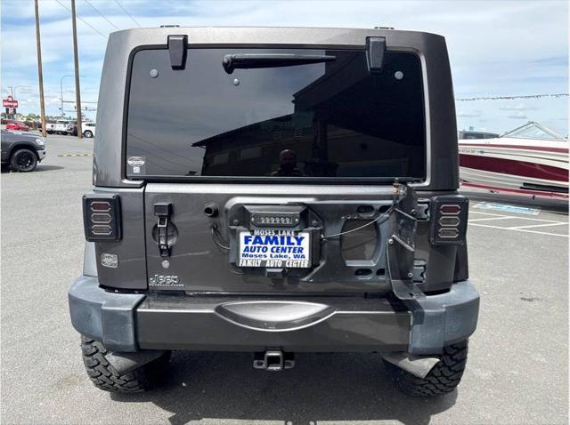 2016 Jeep Wrangler Unlimited Sahara