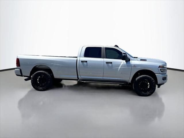 2026 Ram 3500 Big Horn Crew Cab 4x4 8 Box