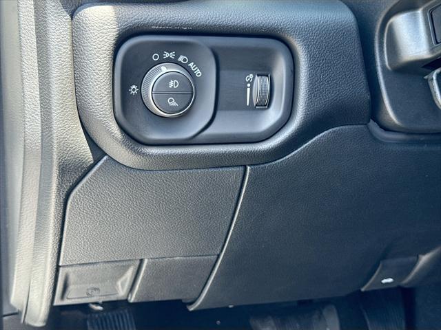 2026 Ram 3500 Big Horn Crew Cab 4x4 8 Box