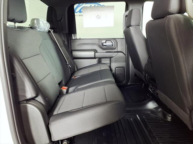 2026 GMC Sierra 2500HD Crew Cab, Standard Bed, Pro, 4WD