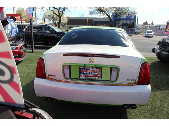 2004 Cadillac DeVille DTS