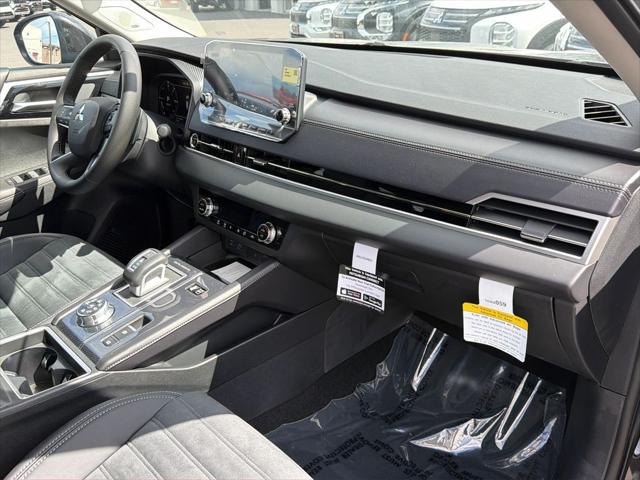 2025 Mitsubishi Outlander PHEV SE S-AWC