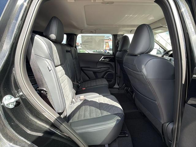 2025 Mitsubishi Outlander PHEV SE S-AWC
