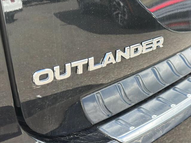 2025 Mitsubishi Outlander PHEV SE S-AWC