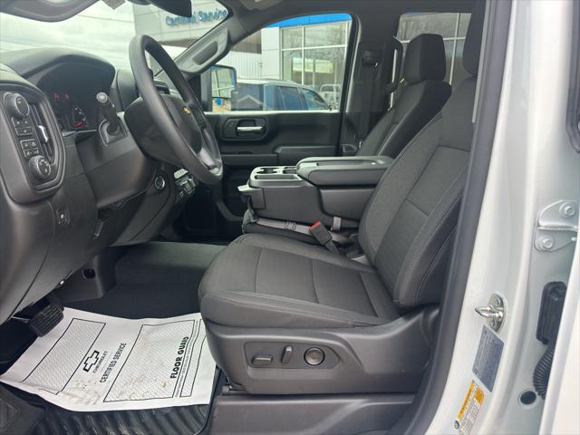 2026 Chevrolet Silverado 2500HD Crew Cab, Standard Bed, WT, 4WD