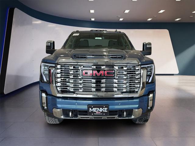2026 GMC Sierra 2500HD Crew Cab, Standard Bed, Denali, 4WD