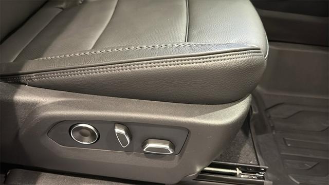2026 GMC Sierra 2500HD Crew Cab, Standard Bed, Denali, 4WD