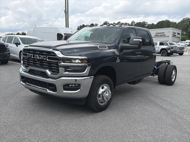 2026 RAM Ram 3500 Chassis Cab RAM 3500 TRADESMAN CREW CAB CHASSIS 4X4 60 CA