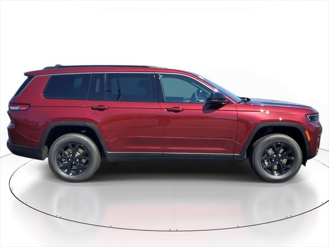 2026 Jeep Grand Cherokee Altitude 4x4