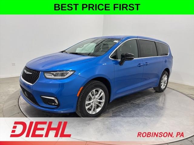 2026 Chrysler Pacifica PACIFICA SELECT AWD