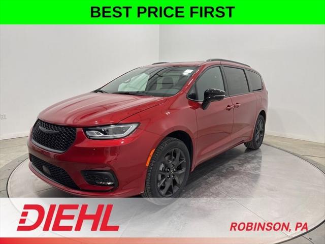 2026 Chrysler Pacifica PACIFICA LIMITED AWD