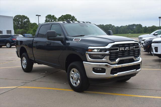 2026 RAM Ram 2500 RAM 2500 TRADESMAN CREW CAB 4X4 64 BOX