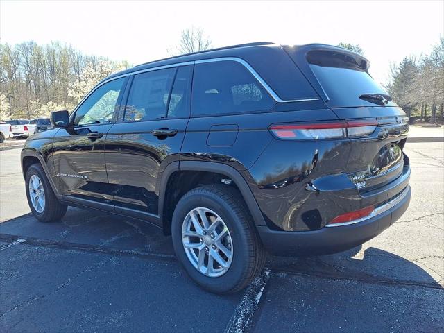 2026 Jeep Grand Cherokee GRAND CHEROKEE LAREDO X 4X4