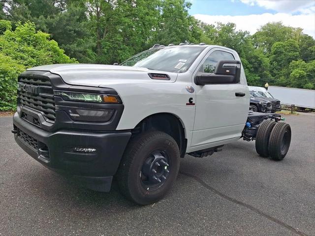 2026 RAM Ram 3500 Chassis Cab RAM 3500 TRADESMAN CHASSIS REGULAR CAB 4X4 60 CA 2026 RAM Ram 3500 Chassis Cab RAM 3500 TRADESMAN CHASSIS REGULAR CAB 4X4 60 CA