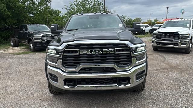 2026 RAM Ram 5500 Chassis Cab RAM 5500 TRADESMAN CHASSIS CREW CAB 4X4 84 CA