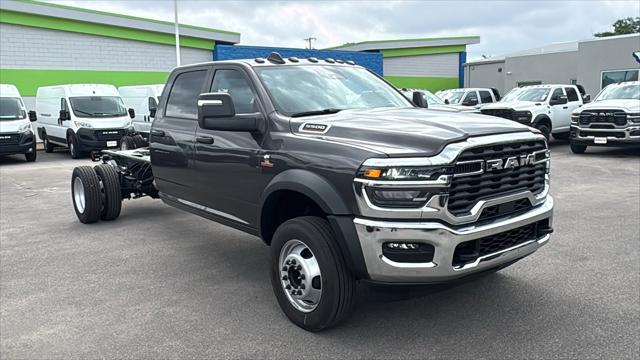 2026 RAM Ram 5500 Chassis Cab RAM 5500 TRADESMAN CHASSIS CREW CAB 4X4 84 CA