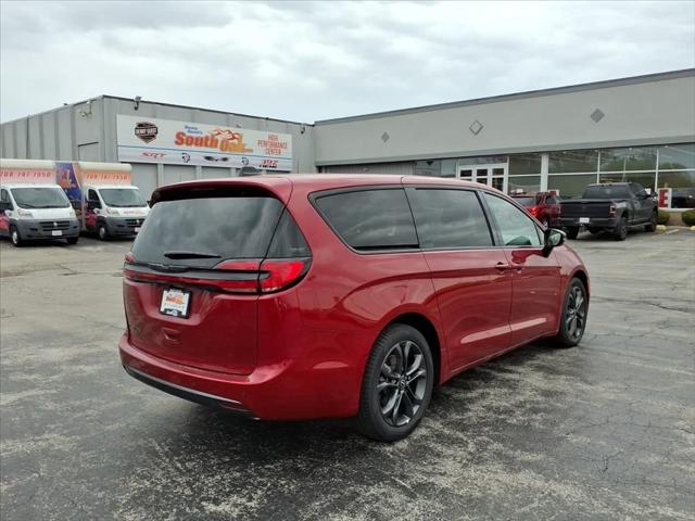 2026 Chrysler Pacifica PACIFICA SELECT