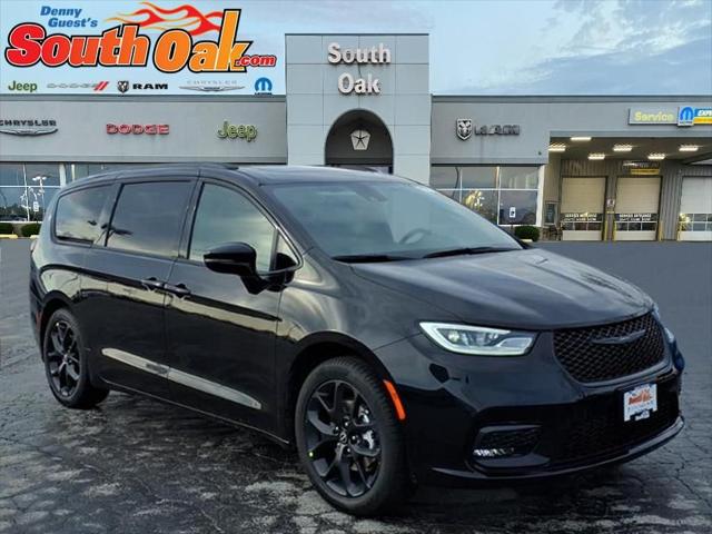 2026 Chrysler Pacifica Limited for sale in Matteson, IL