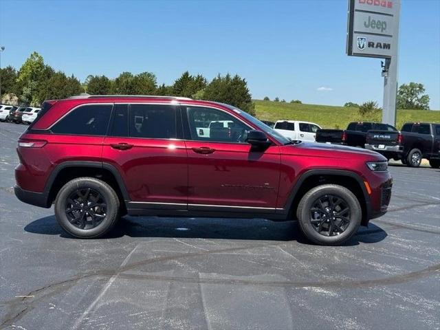 2026 Jeep Grand Cherokee GRAND CHEROKEE LAREDO ALTITUDE 4X4