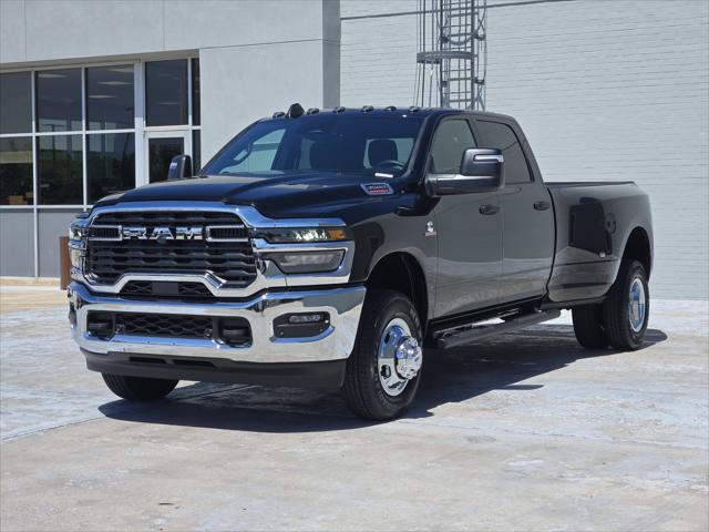 2026 RAM Ram 3500 RAM 3500 TRADESMAN CREW CAB 4X4 8 BOX