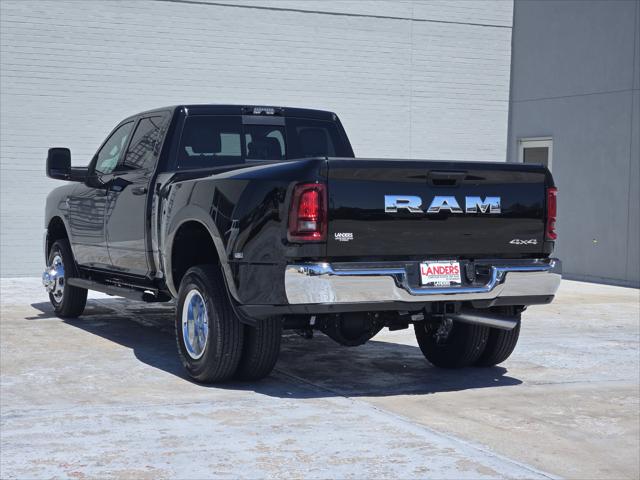 2026 RAM Ram 3500 RAM 3500 TRADESMAN CREW CAB 4X4 8 BOX