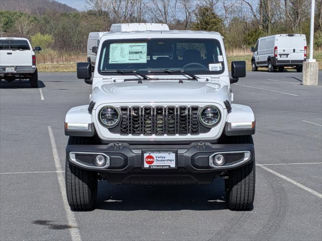 2026 Jeep Gladiator GLADIATOR SAHARA 4X4