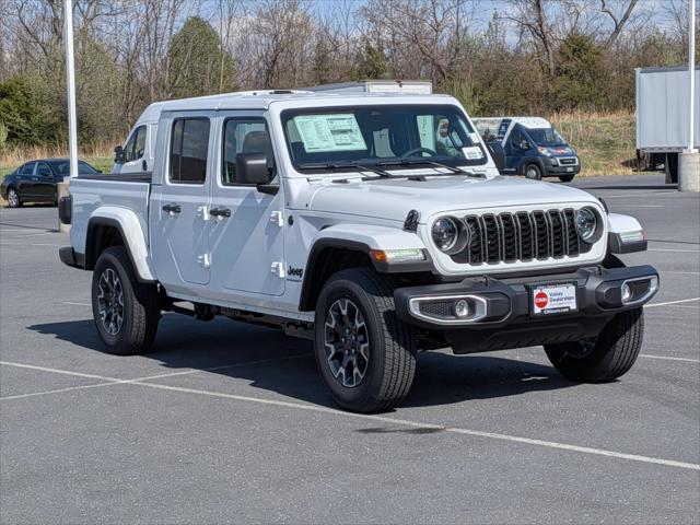 2026 Jeep Gladiator GLADIATOR SAHARA 4X4 2026 Jeep Gladiator GLADIATOR SAHARA 4X4
