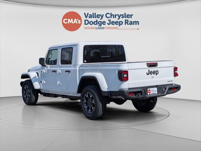 2026 Jeep Gladiator GLADIATOR SAHARA 4X4