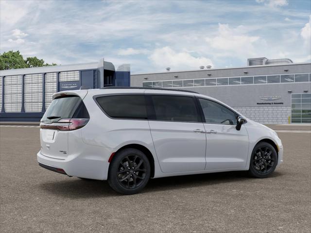 2026 Chrysler Pacifica Limited AWD