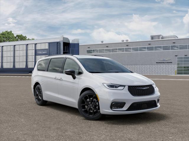 2026 Chrysler Pacifica Limited AWD
