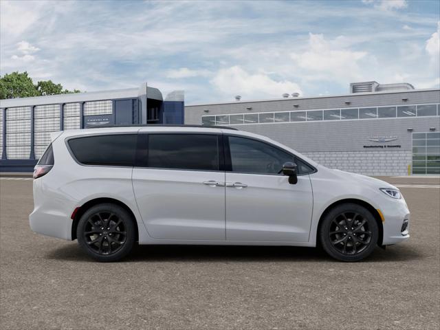 2026 Chrysler Pacifica Limited AWD