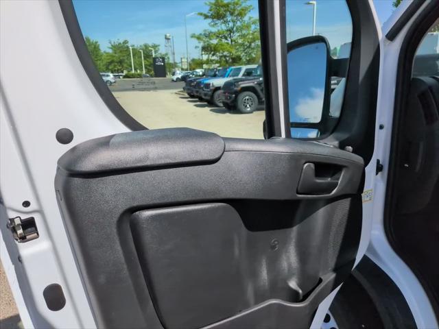 2026 Ram ProMaster Cargo Van Tradesman High Roof 159" WB EXT w/Pass Seat