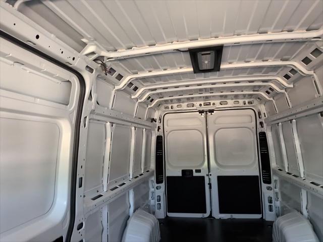 2026 Ram ProMaster Cargo Van Tradesman High Roof 159" WB EXT w/Pass Seat