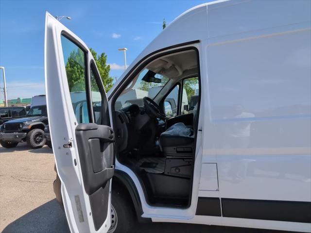 2026 Ram ProMaster Cargo Van Tradesman High Roof 159" WB EXT w/Pass Seat
