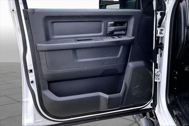 2026 Ram 2500 Black Express Crew Cab 4x4 8" Box