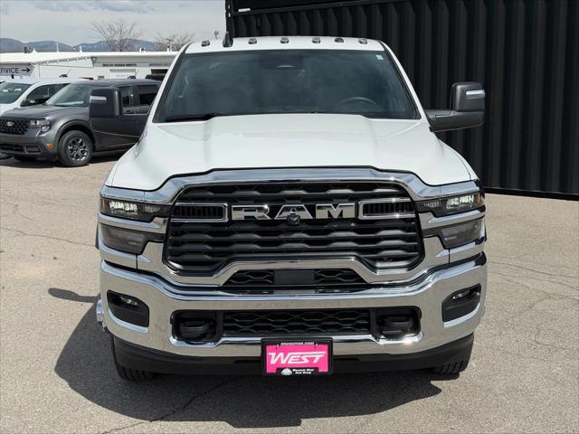 2026 RAM 3500 Chassis RAM 3500 TRADESMAN CREW CAB CHASSIS 4X4 60 CA 2026 RAM 3500 Chassis RAM 3500 TRADESMAN CREW CAB CHASSIS 4X4 60 CA