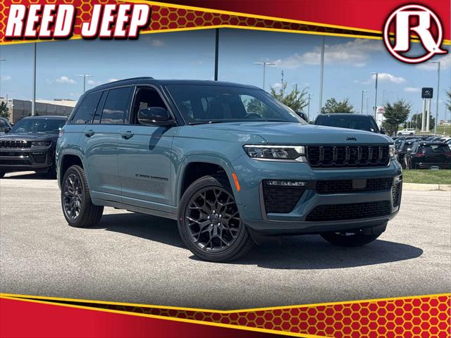 2026 Jeep Grand Cherokee GRAND CHEROKEE SUMMIT 4X4