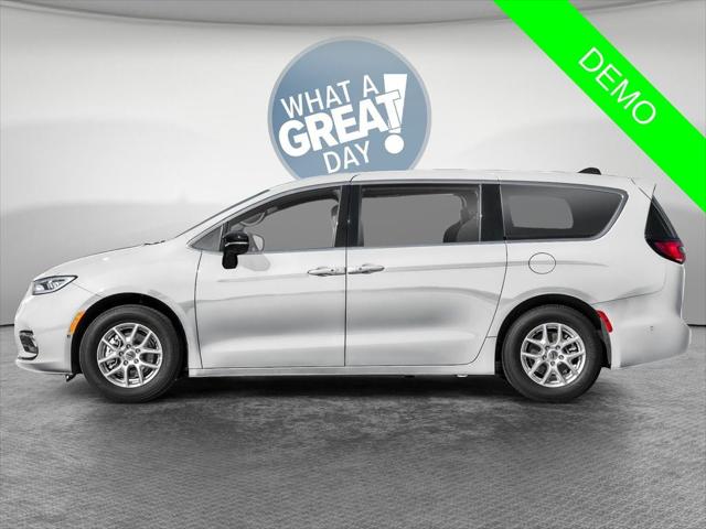 2026 Chrysler Pacifica PACIFICA SELECT AWD 2026 Chrysler Pacifica PACIFICA SELECT AWD
