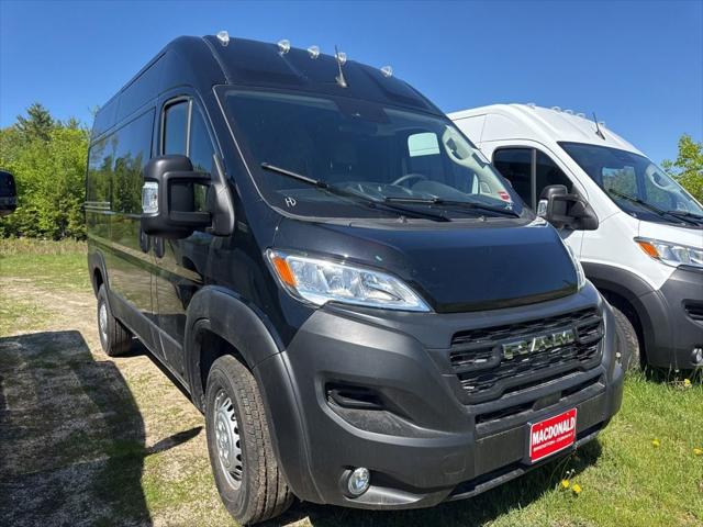 2026 Ram ProMaster Cargo Van Tradesman High Roof 136" WB w/Pass Seat