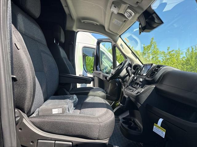 2026 Ram ProMaster Cargo Van Tradesman High Roof 136" WB w/Pass Seat