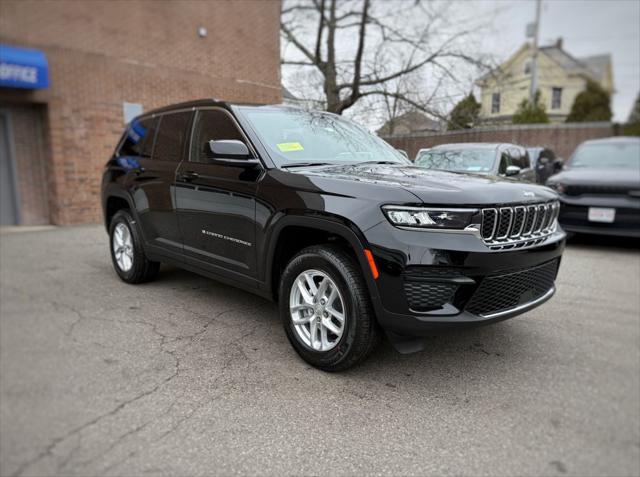 2026 Jeep Grand Cherokee GRAND CHEROKEE LAREDO X 4X4