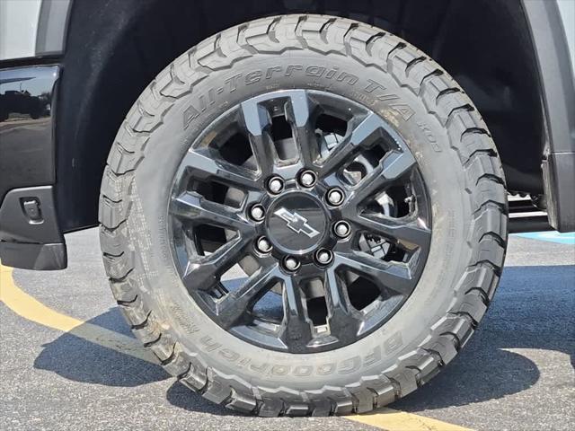 2026 Chevrolet Silverado 2500HD Crew Cab, Standard Bed, LT, 4WD
